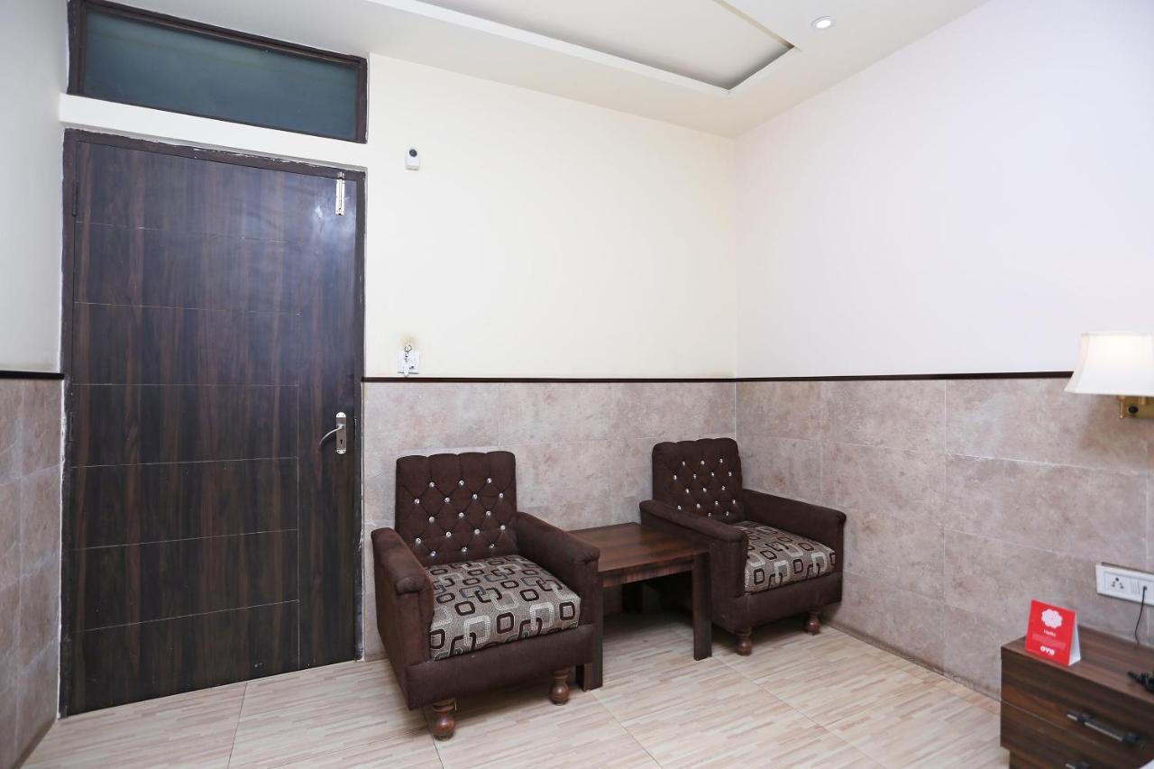 Vaccinated Staff - Capital O 705 Hotel Siddharth Inn Jaipur Exterior photo